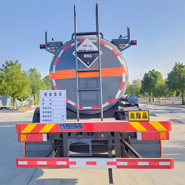 Corrosive Liquid Tank Truck bulk