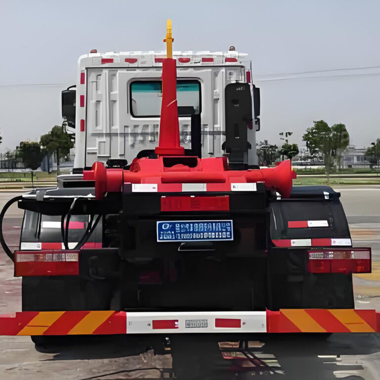 Detachable Container Hook Arm Garbage Truck China