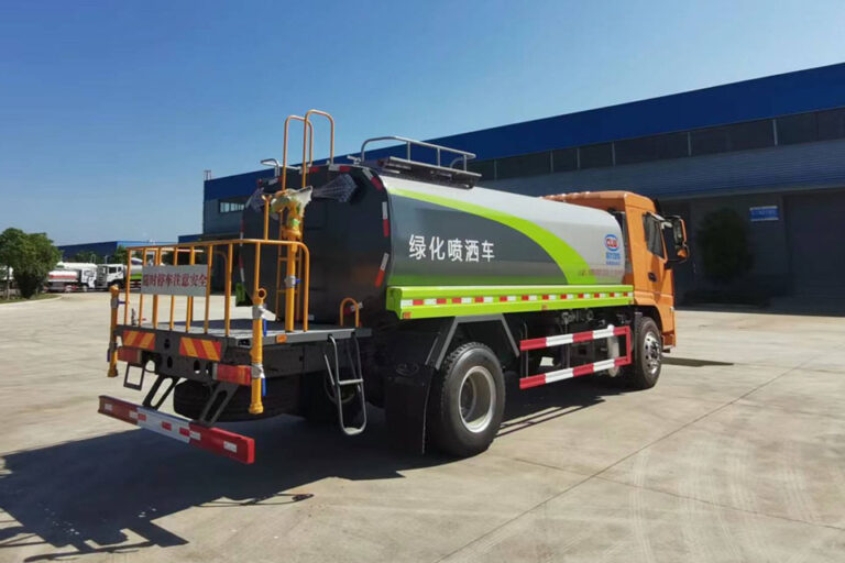 Wie viel Wasser kann ein Wassertankwagen transportieren Exporteur