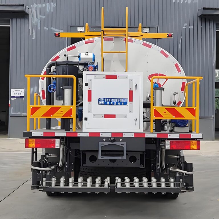 Автомобиль для технического обслуживания - экспорт грузовиков для ухода за асфальтовым покрытием