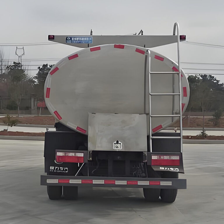 牛乳輸送トラックサービス