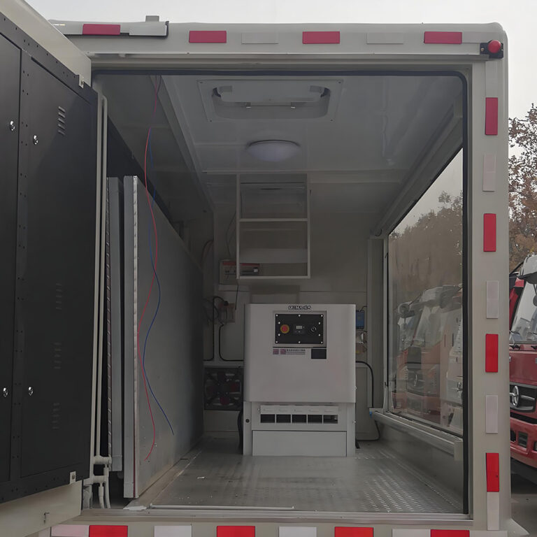 Mobile LEDDigital Billboard Advertising Truck & Van bulk