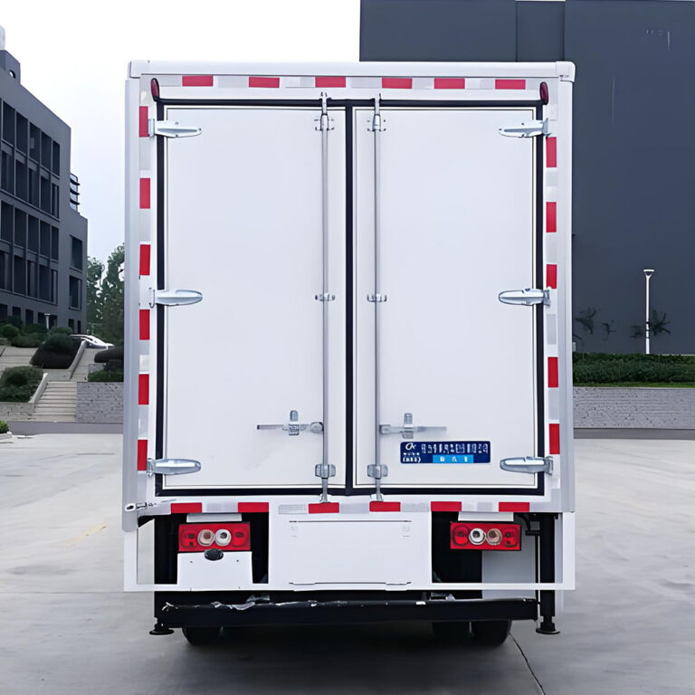 Mobiler Bühnenwagen für Großveranstaltungen