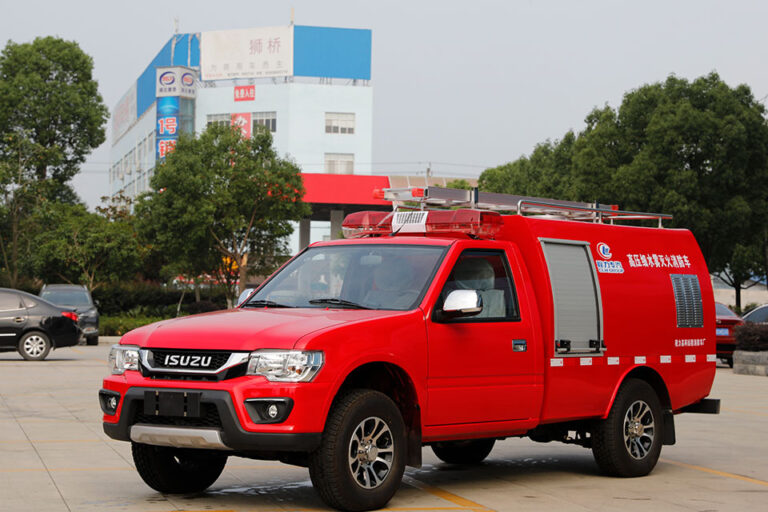 ما هي سيارة الإطفاء من النوع 4 صيني