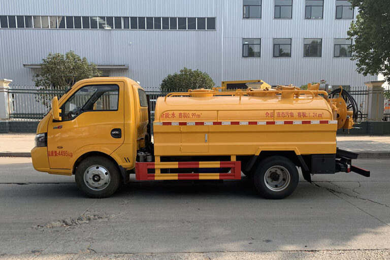 ما هو تاجر شاحنات صهاريج الصرف الصحي