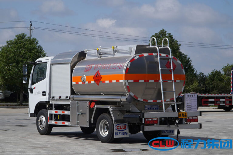 Wie viele Liter Benzin kann ein Tankwagen fassen Chinesisch